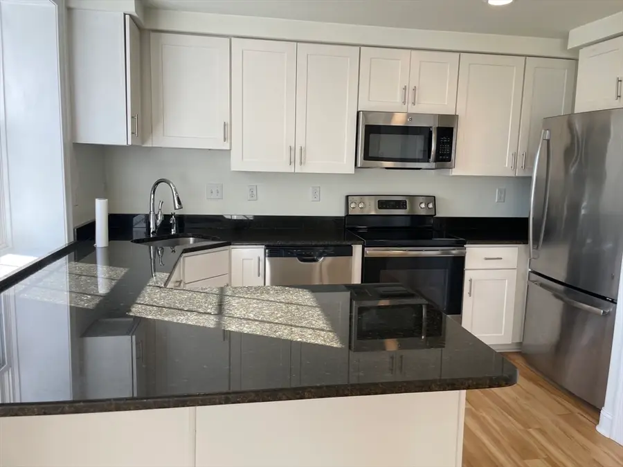 30 Village Hill Rd #304, Northampton, MA 01060 - #3
