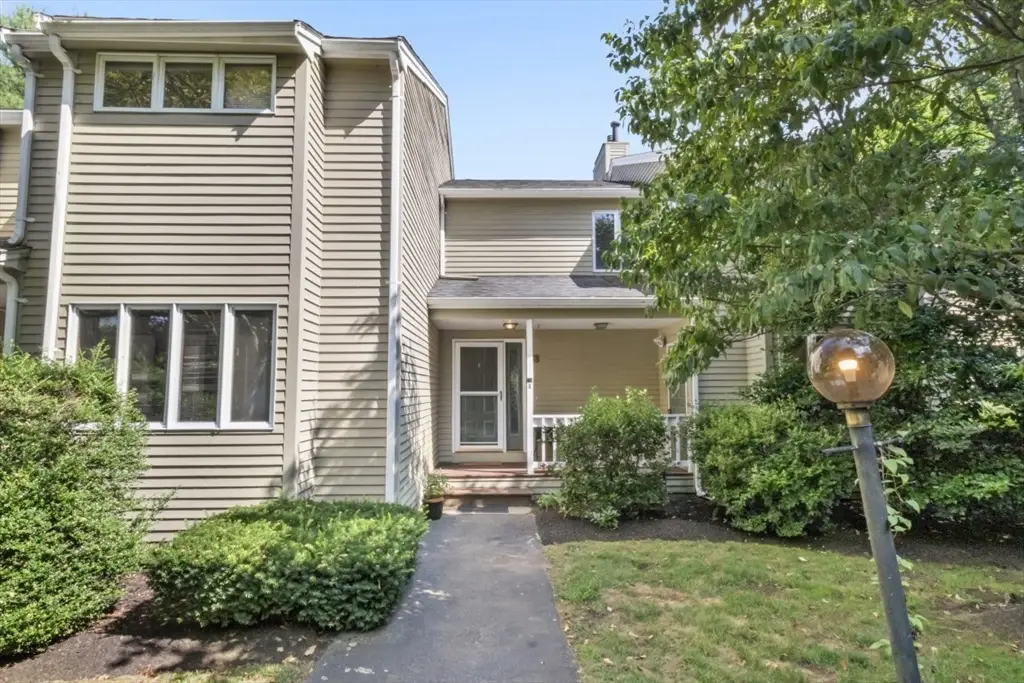 28 Pemberton St #B, Walpole, MA 02081 - #1