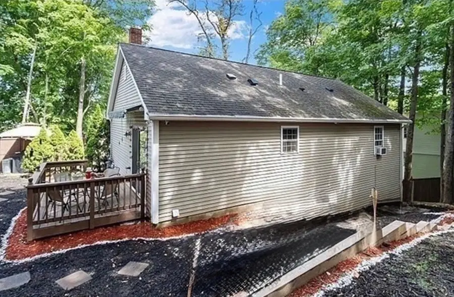 127 Payson St, Fitchburg, MA 01420 - #3