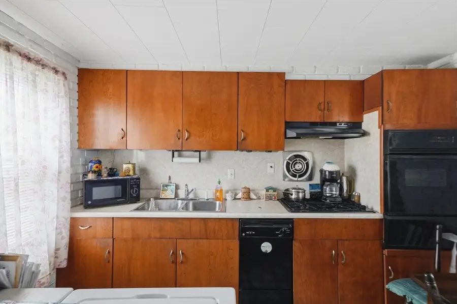 561-R E 5th St, Boston, MA 02127 - #2