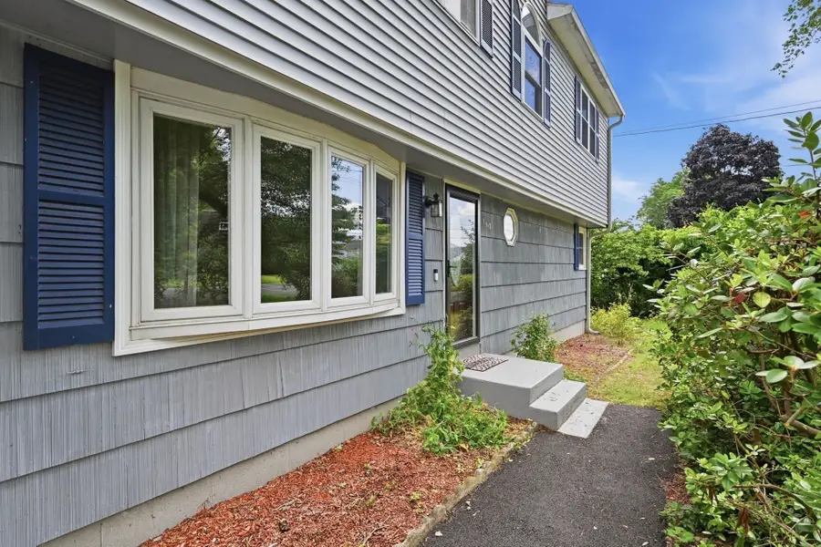 160 East St, South Hadley, MA 01075 - #2