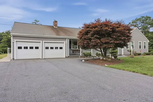 361 County Rd, Hanson, MA 02341