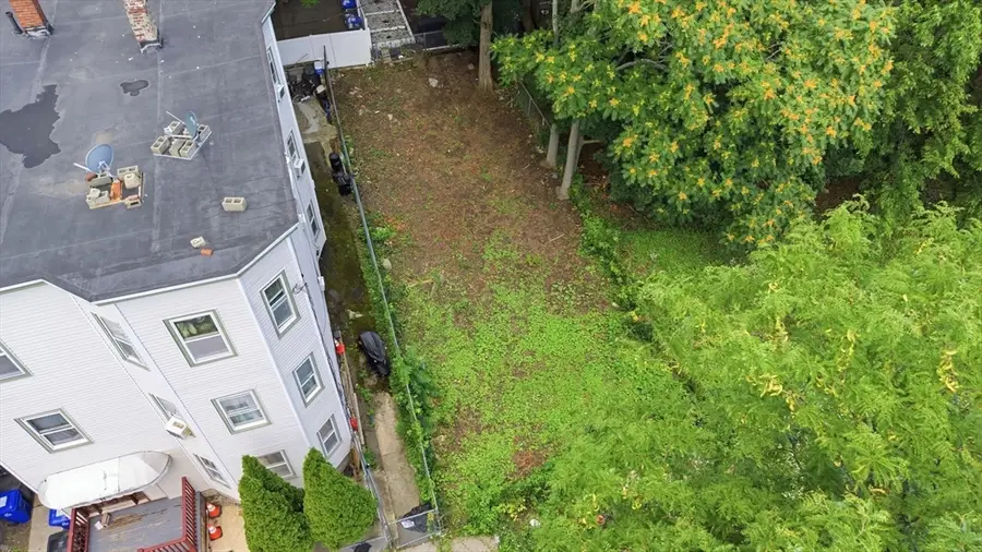 18 Glenburne St, Boston, MA 02121 - #3