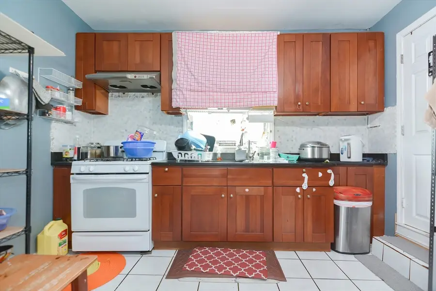 27 Houghton St, Boston, MA 02122 - #3