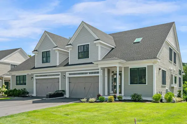 4 Talbot Lane #4, Reading, MA 01867