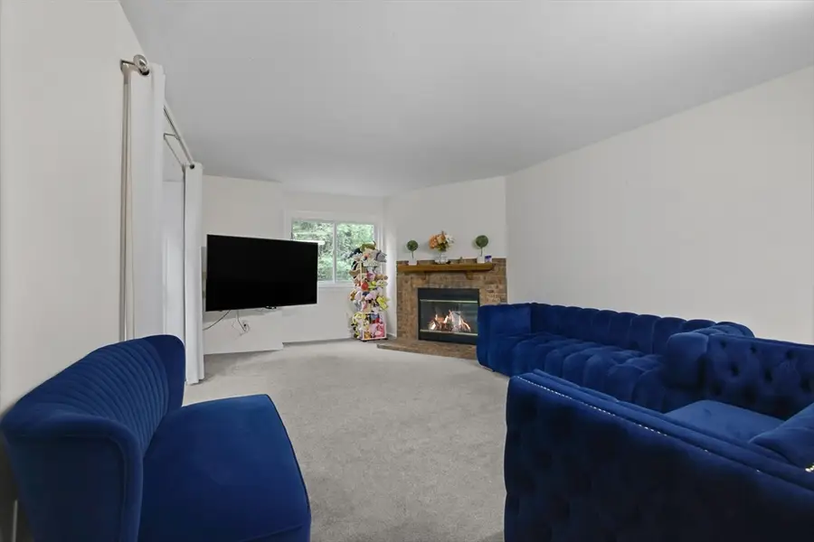 5 Highness Dr #5, Uxbridge, MA 01569 - #3
