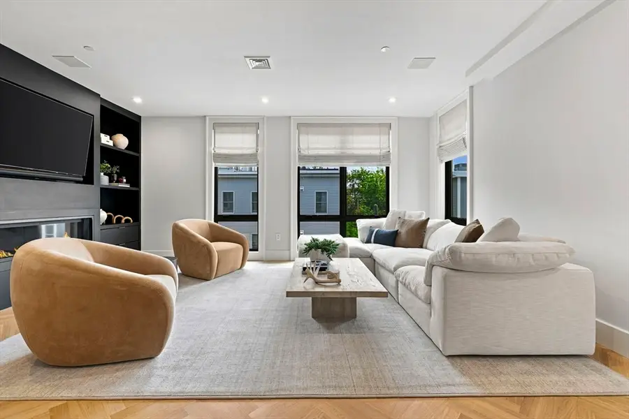 532 E. 3rd Street #5, Boston, MA 02127 - #2
