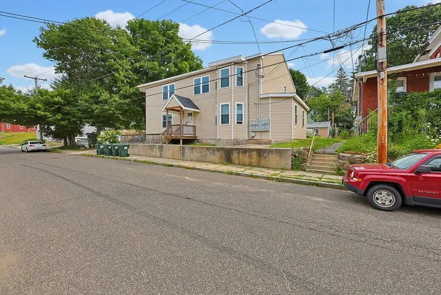 32 North St, Warren, MA 01083 - #2