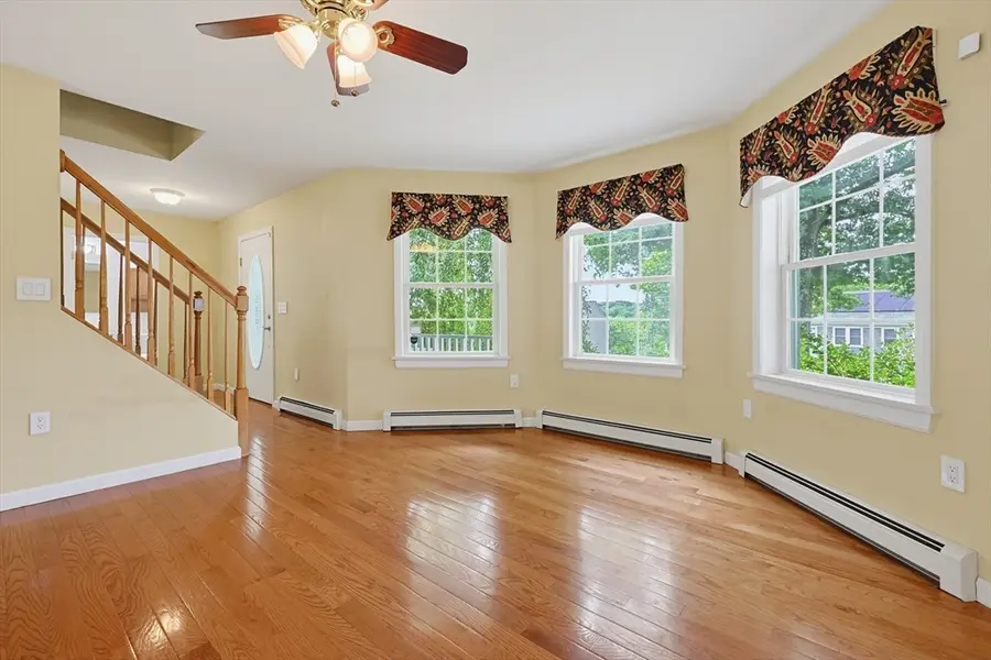 29 Brookside Avenue, Webster, MA 01570 - #3