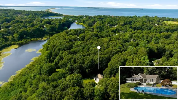 61 Clifford Rd, Plymouth, MA 02360