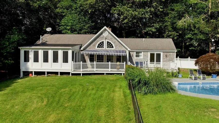 61 Clifford Rd, Plymouth, MA 02360 - #3