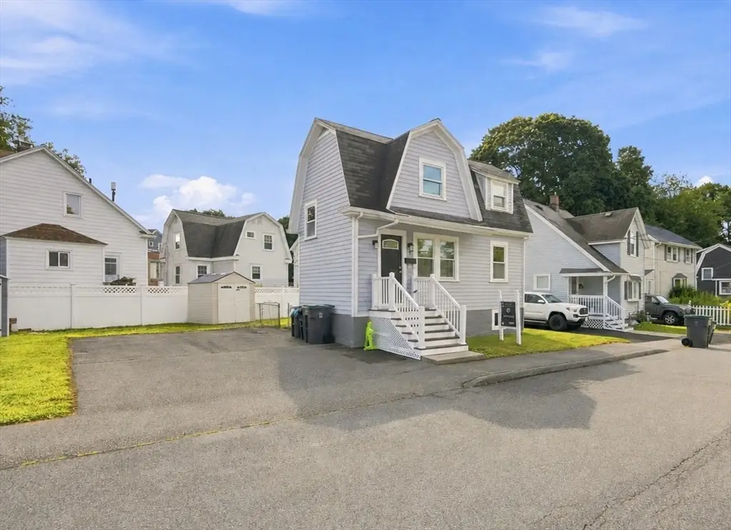 8 Lake St, Natick, MA 01760 - #1