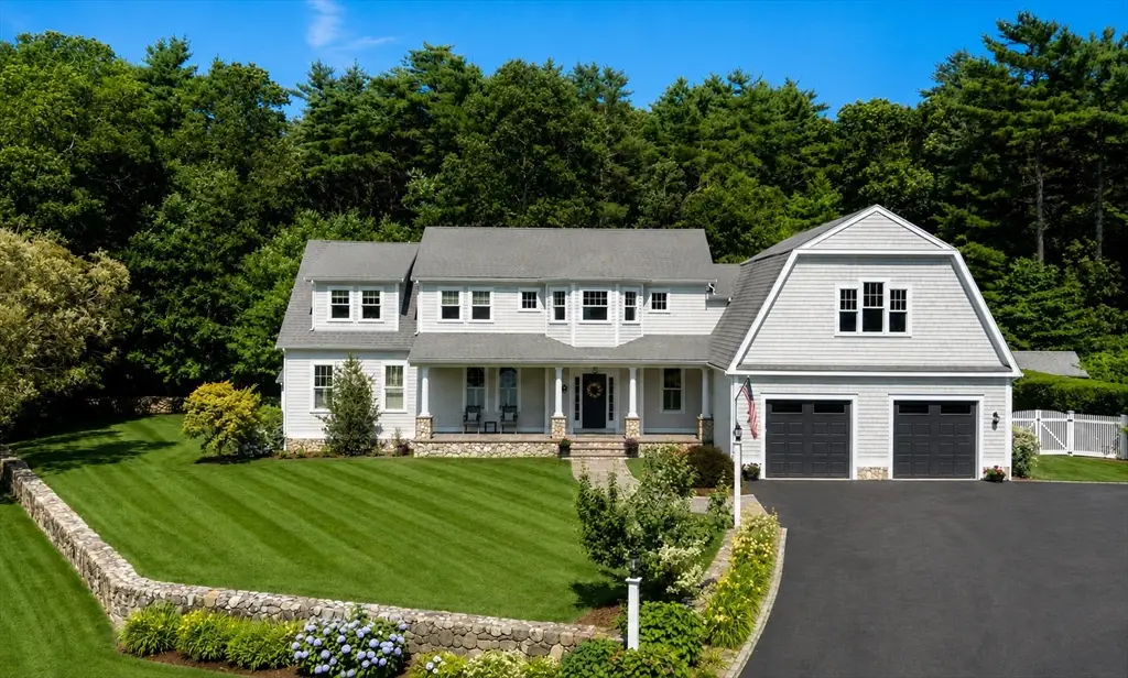 8 Park Place, Mattapoisett, MA 02739 - #1
