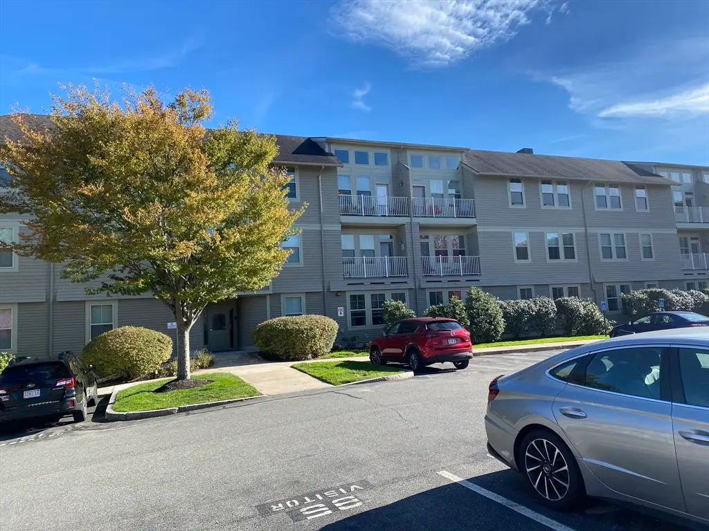 3 Harvest Dr #207, North Andover, MA 01845 - #1
