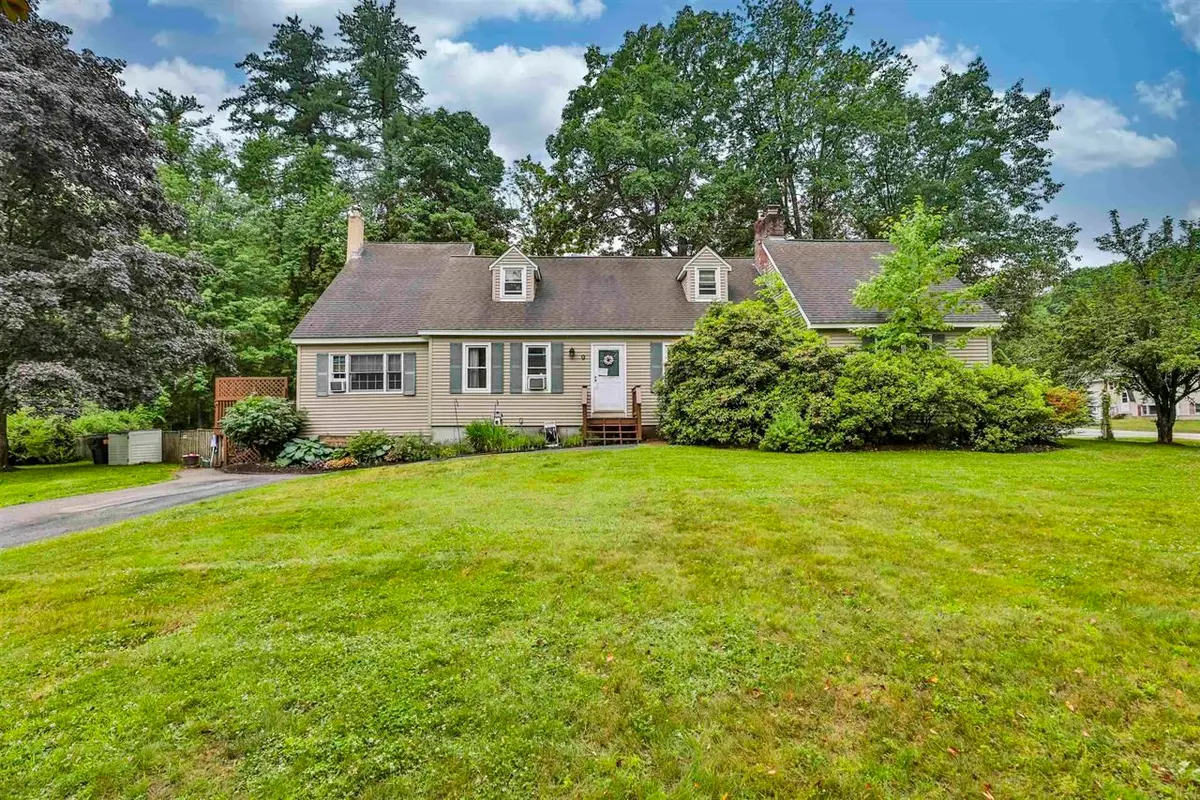 9 Candy Ln, Merrimack, NH 03054 - #1