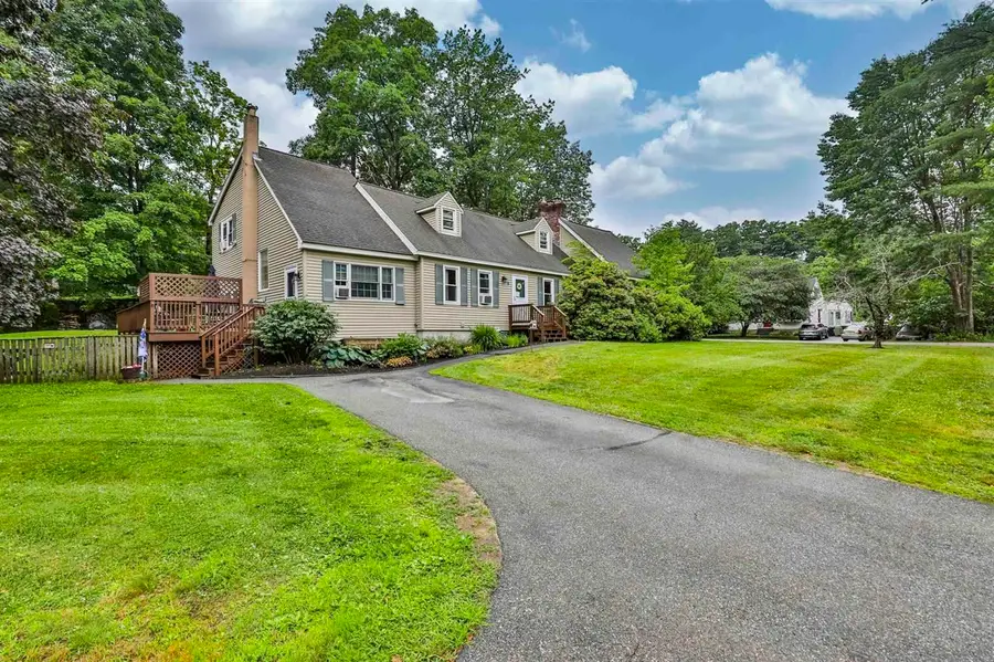 9 Candy Ln, Merrimack, NH 03054 - #3