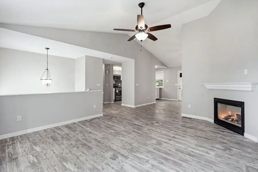74 Clark St, Belchertown, MA 01007 - #3