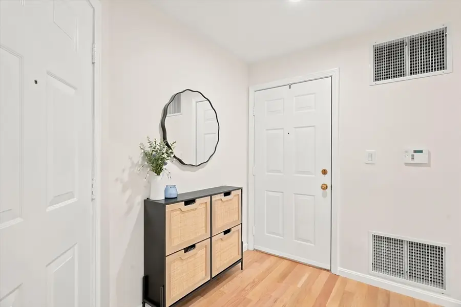 37 Constitution Ln #39, Danvers, MA 01923 - #3