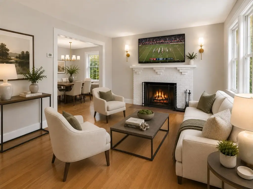 10-12 Auburn St, Waltham, MA 02453 - #1