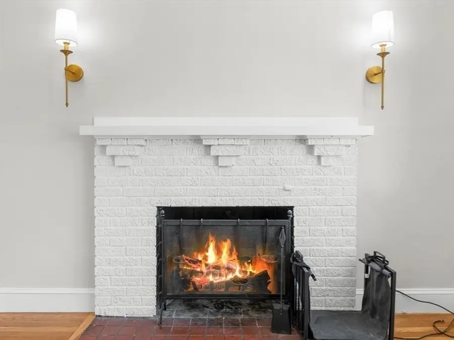 10-12 Auburn St, Waltham, MA 02453 - #3