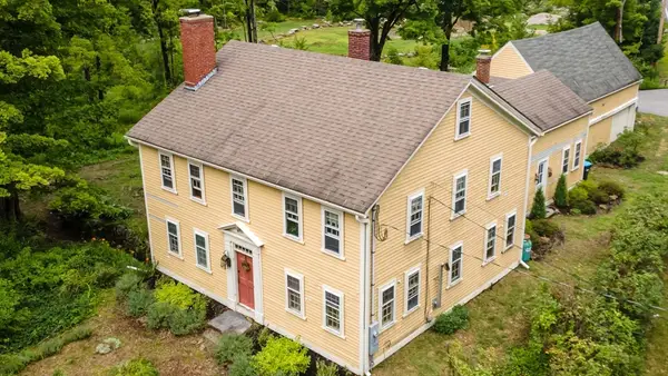 376 Redemption Rock Trl, Sterling, MA 01564