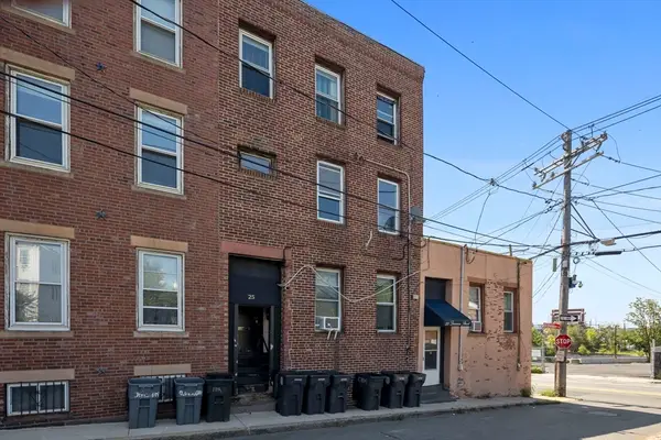 25 Divison St, Chelsea, MA 02150