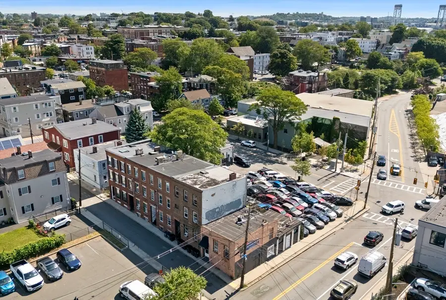 25 Divison St, Chelsea, MA 02150 - #3