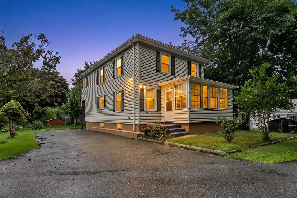 2 Clarendon St, Taunton, MA 02780 - #1