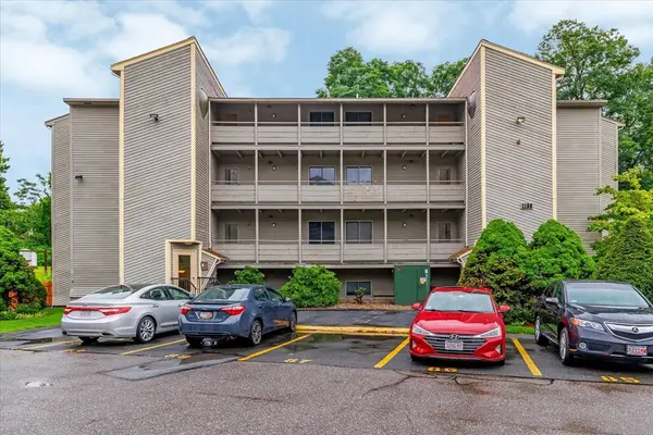 1199 Grafton St #92, Worcester, MA 01604