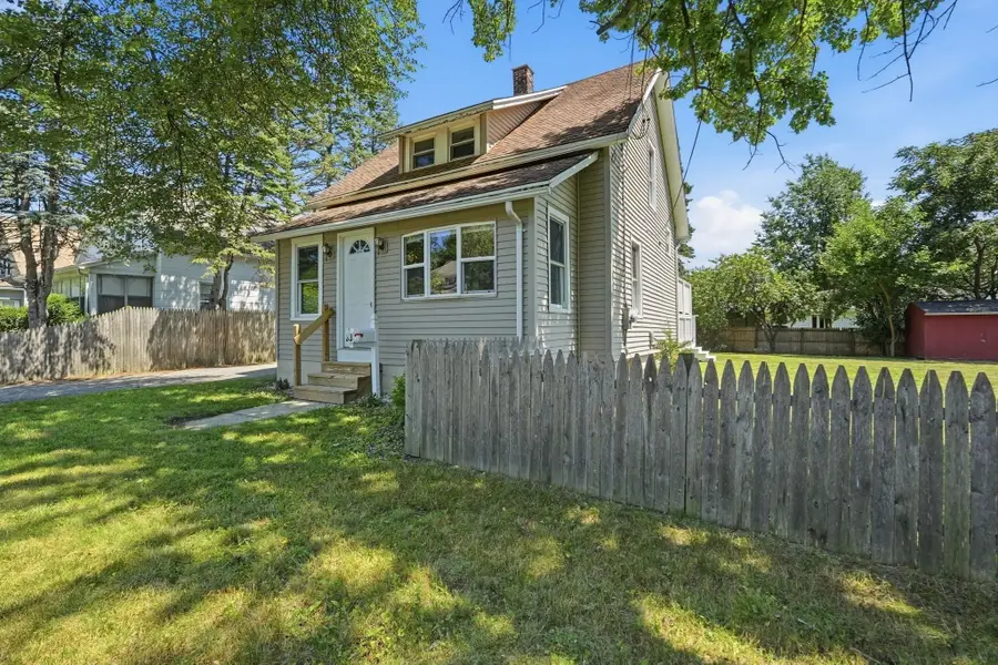 33 Baltimore Ave, Chicopee, MA 01020 - #2