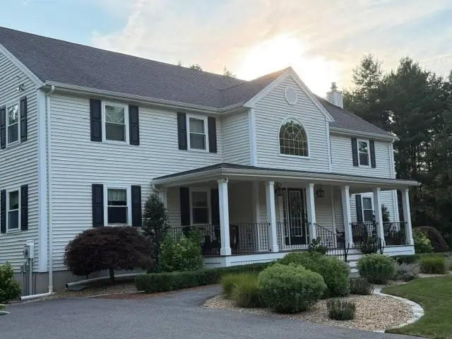 360 Myricks St, East Taunton, MA 02718 - #3