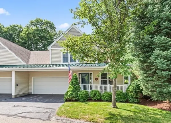 148 Fireside Ln #148, Holden, MA 01520