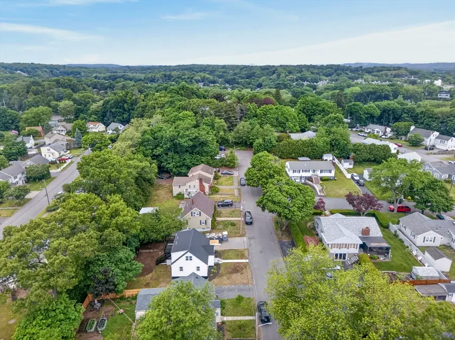 8 Bartlett St, Peabody, MA 01960 - #3