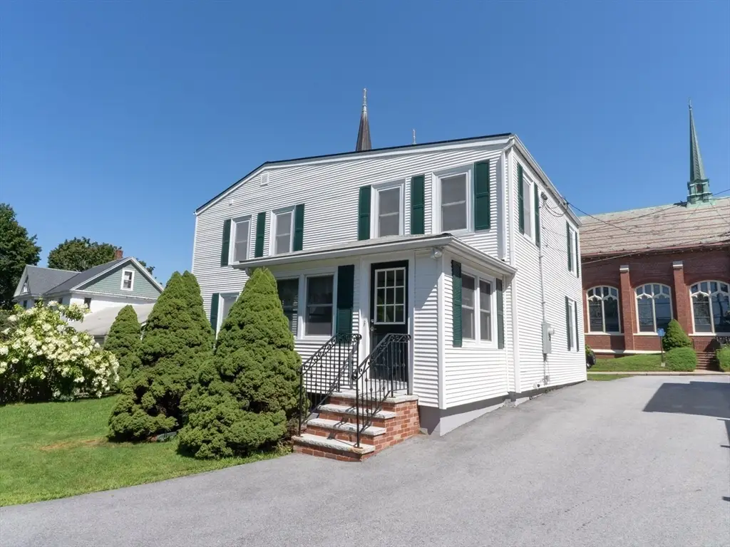 6 Maynard St, Webster, MA 01570 - #1