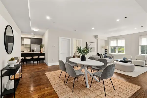 10 St George Street #406, Boston, MA 02118