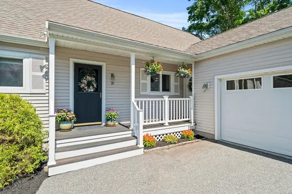 21 Colony Ave, Bourne, MA 02532