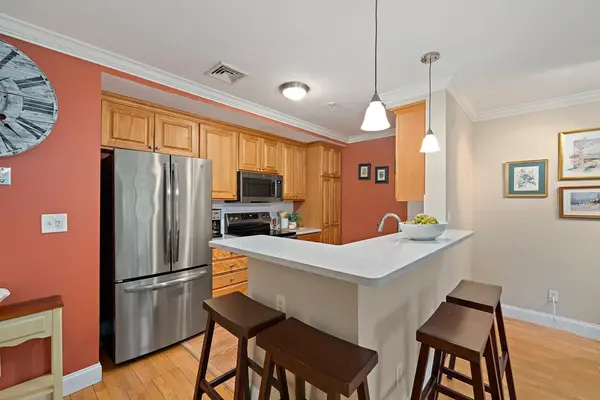 4 Forge Pond #C, Canton, MA 02021