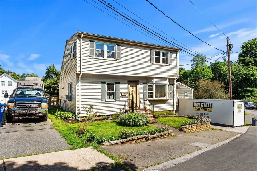 21 Burroughs St, Danvers, MA 01923 - #2