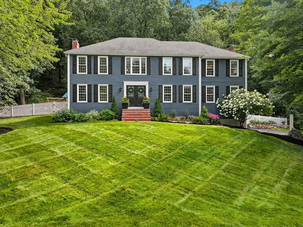 89 Christian Way, North Andover, MA 01845