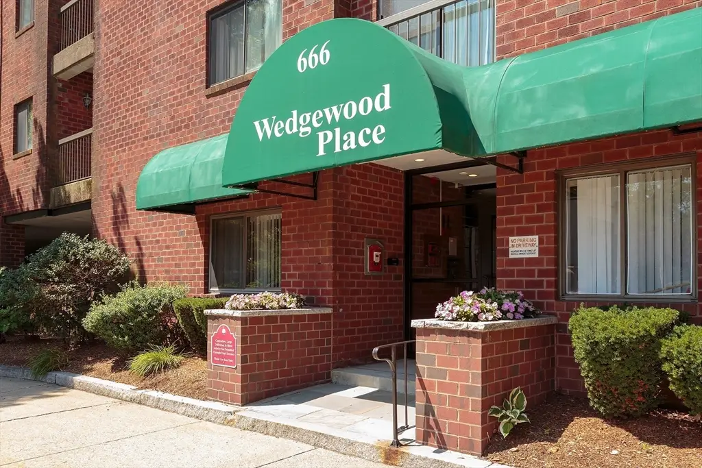 666 Main Street #207, Winchester, MA 01890 - #1