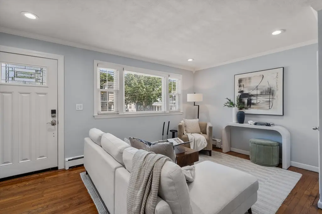 136A Belgrade Ave, Boston, MA 02131 - #1
