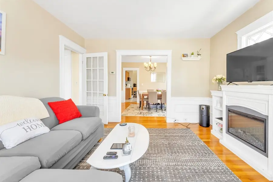21 Bradwood St, Boston, MA 02131 - #3