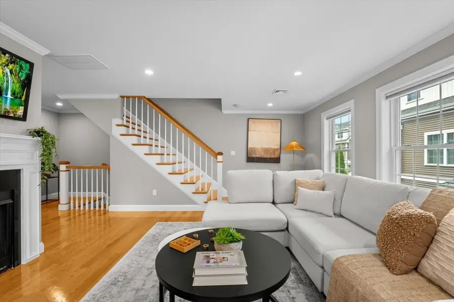 64 Garfield St #A, Quincy, MA 02169 - #3