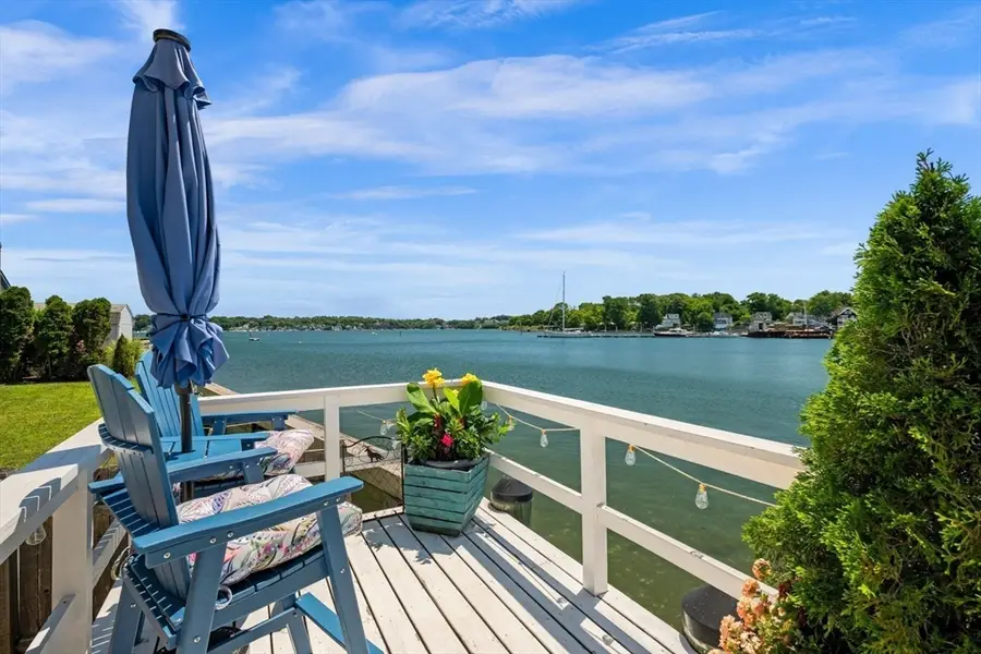 106 Leach St #2, Salem, MA 01970 - #3