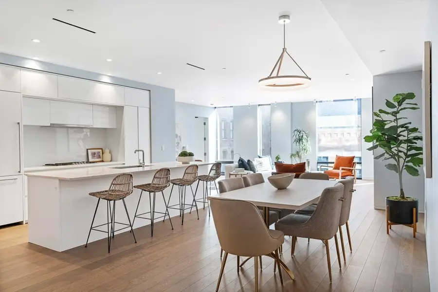 10 Farnsworth St #3B, Boston, MA 02210 - #2