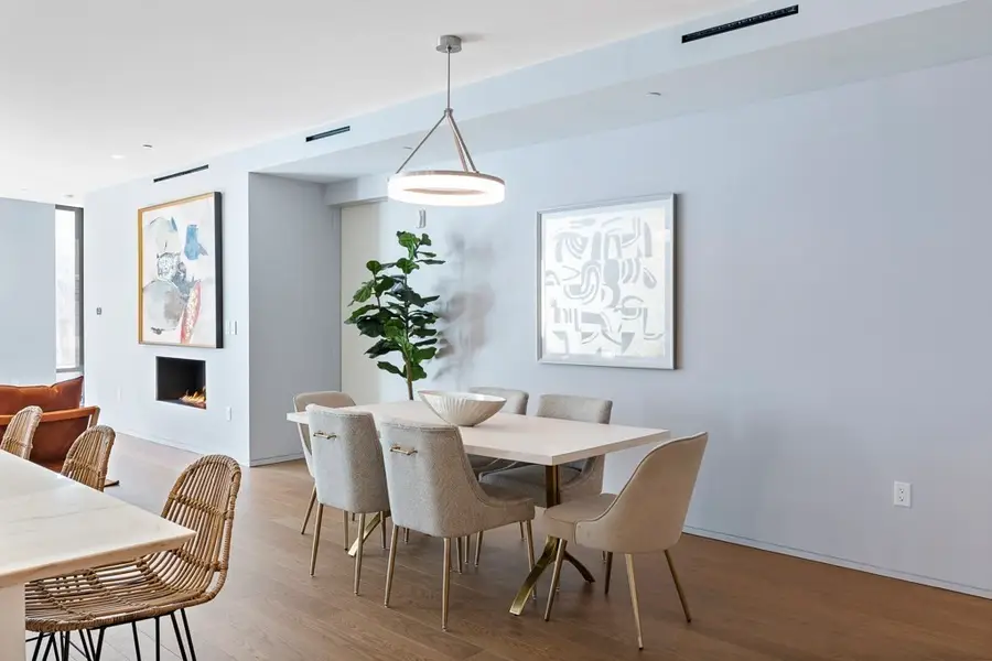 10 Farnsworth St #3B, Boston, MA 02210 - #3