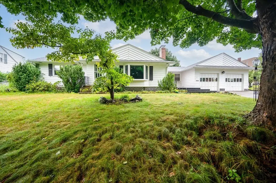 11 Lyndale Rd, Worcester, MA 01606 - #2