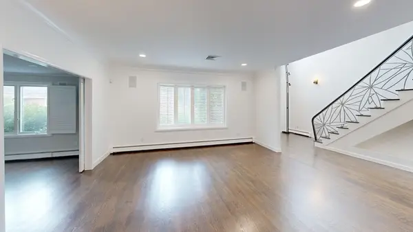 56 Cynthia Rd, Newton, MA 02459
