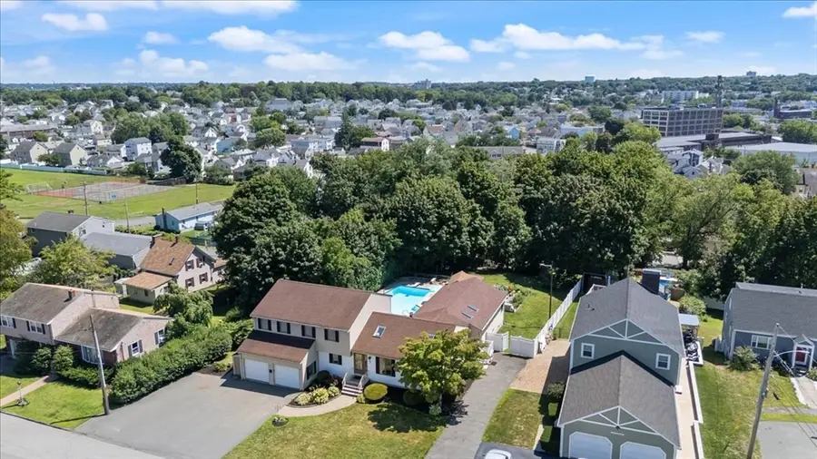 5 Carol Ann Rd, Peabody, MA 01960 - #3