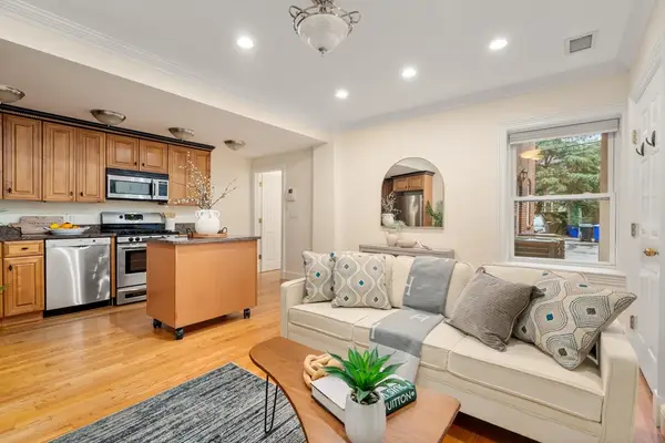 1724 Beacon St #1, Brookline, MA 02445